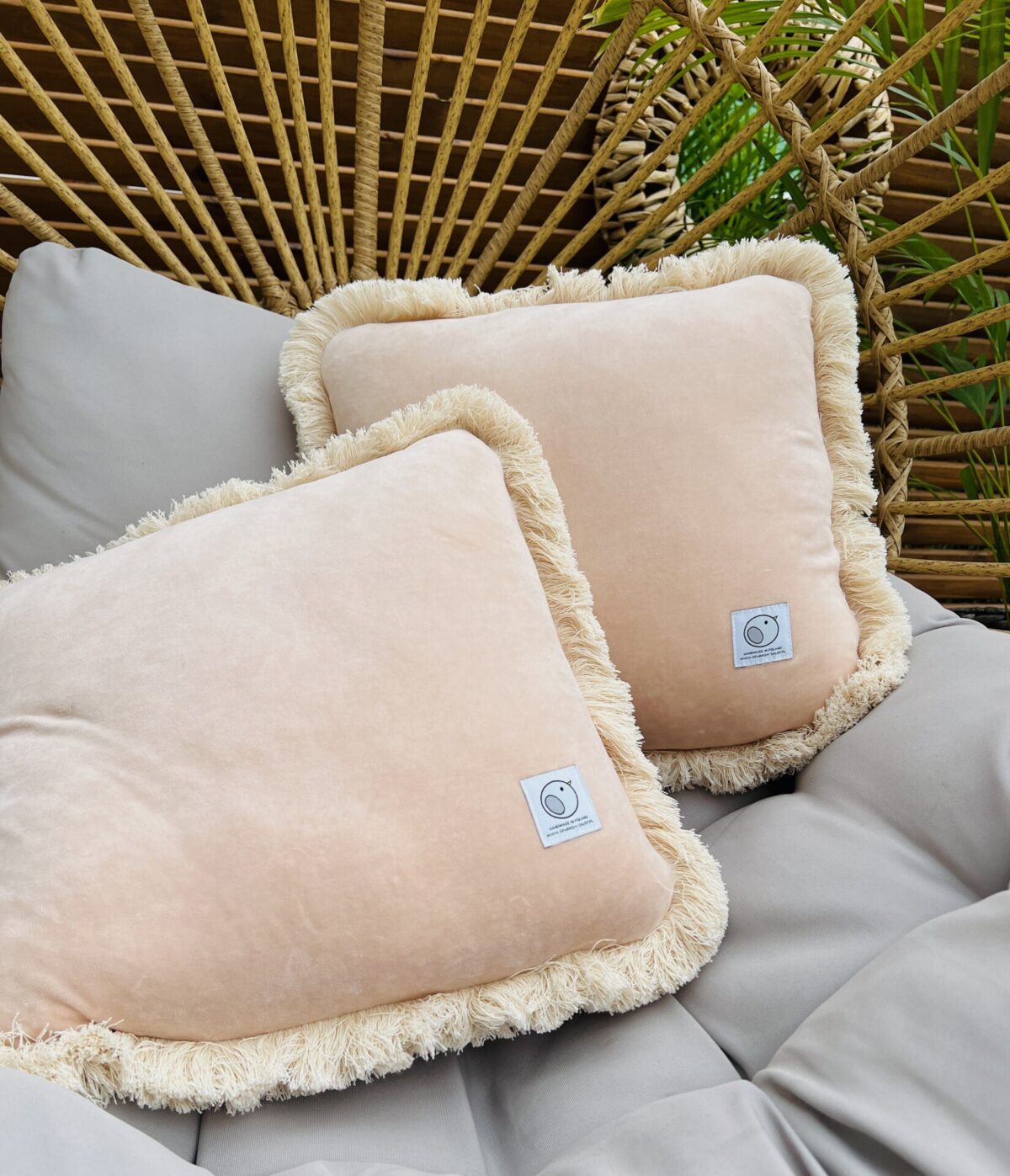 poduszka_kwadrat_lupinno1 Hochwertiges Boho Kissen 45×45 cm quadratisch aus Massivholz