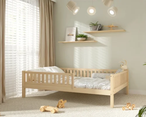 Lozko-dzieciece-Abete-XL-naturalny-aranzacja-skos Kinderbett ABETE XL aus Holz